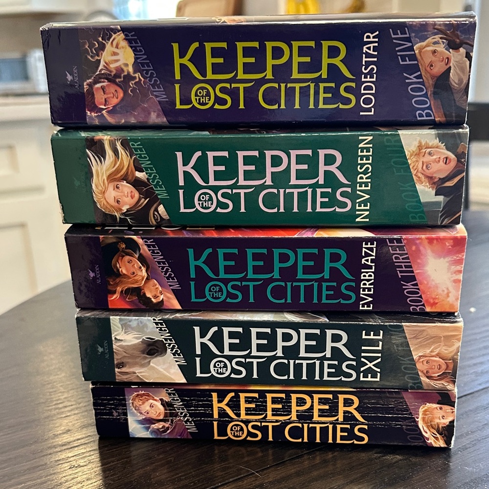 Keeper of the Lost Cities Books 1-5 set